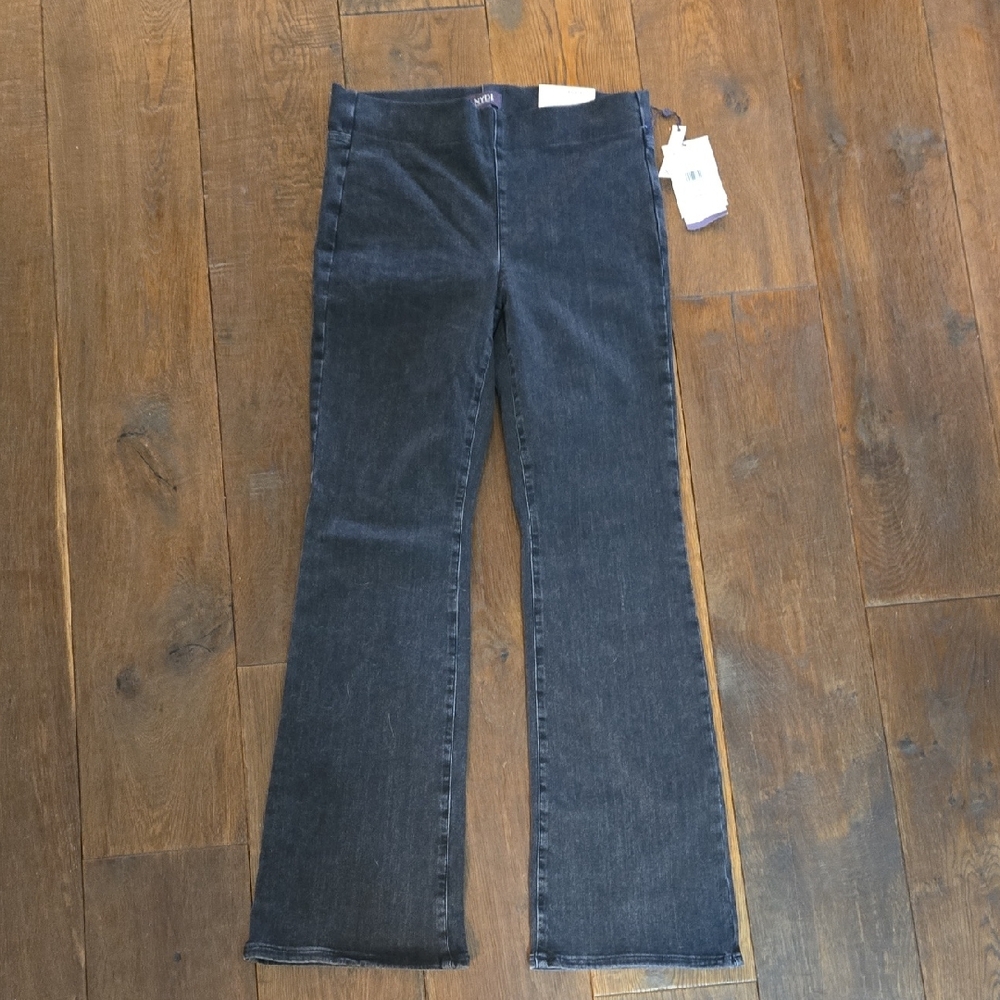 NYDJ Pull-on Flare Jeans size M